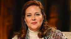 إلهام شاهين تكشف عن حالة دلال عبد العزيز الصحية