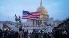 بايدن يدعو الكونغرس إلى التحقيق بشجاعة في "هجوم الكابيتول"