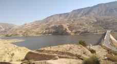 مزارعون يحذرون من كارثة بيئية بسبب انخفاض مخزون سد الموجب