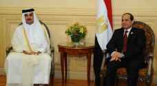 السيسي يلتقي أمير قطر تميم بن حمد آل ثاني على هامش قمة بغداد