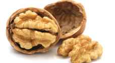 دراسة تكشف فوائد عظيمة للجوز