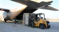 القوات المسلحة الأردنية ترسل طائرة مساعدات إلى لبنان.. صور