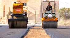 الرمثا.. تعبيد طرق رئيسية وفرعية بقيمة ٢ مليون دينار