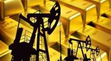 عالميا.. الذهب يرتفع والنفط ينخفض