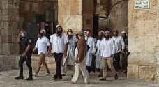 مستوطنون يقتحمون الأقصى وإجراءات أمنية مشددة على السكان والمصلين