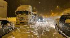 اضطراب حركة النقل في اسطنبول وأثينا بسبب الثلوج الكثيفة