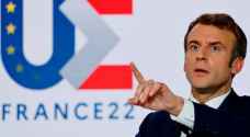 ماكرون يدعو إلى "تسريع المفاوضات" حول الاتفاق النووي مع إيران