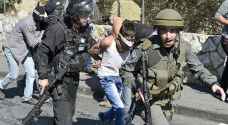 الاحتلال يعتقل طفلين من باب العامود
