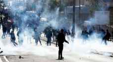 الخليل.. اصابات بالاختناق خلال مواجهات مع الاحتلال بمخيم العروب