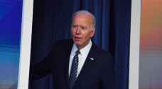 بايدن "يشكك" في إعلان موسكو سحبا جزئيا لقواتها من أوكرانيا