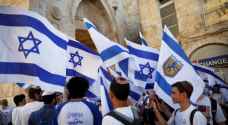 الاحتلال يسمح لـ"مسيرة الأعلام الاستفزازية" بالمرور في القدس