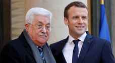 عباس لماكرون: الوضع الحالي لا يمكن السكوت عليه أو تحمله
