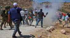 إصابة فلسطينيين بقمع الاحتلال تظاهرة ضد الاستيطان في رام الله - صور