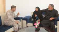 المنطقة العسكرية الجنوبية تكرم أرملة شهيد في محافظة الكرك