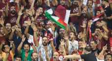 المنتخب القطري يتدرب أمام جماهيره تحضيرا لكأس العالم