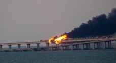 حريق في جسر القرم وتوقف حركة السير عليه