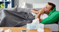 اختصاصي أمراض تنفسية: قليلو النوم أكثر عرضة للإصابة بنزلات البرد