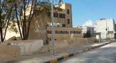 بالفيديو.. هدم سور مدرسة حكومية في إربد