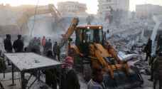 سوريا: ارتفاع عدد ضحايا انهيار المبنى السكني بحلب إلى ١٦