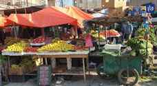 الشونة الشمالية.. شكاوى مزمنة من العشوائية والازدحام في سوق الخضار والفواكه - فيديو