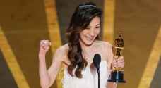 فوز "ميشيل يو" أول آسيوية تفوز بأوسكار لجائزة أفضل ممثلة