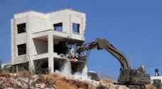 الاحتلال يهدم منزلين في القدس المحتلة 