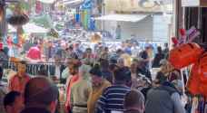 بالفيديو.. اكتظاظ الأسواق في ثاني أيام الشهر الفضيل
