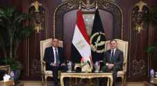 وزير الداخلية يؤكد اهتمام الأردن بتعزيز تعاونه مع الأجهزة الأمنية المصرية