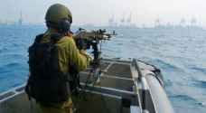 زوارق الاحتلال تطلق الرصاص الحي صوب صيادين في بحر غزة