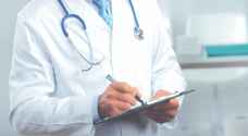 رفع أسعار.. جدل واسع جراء عزم نقابة الأطباء إعلان قائمة أجور جديدة