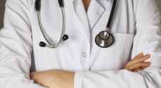 نقابة الأطباء تحذر من "بطالة مرعبة" في السنوات المقبلة - فيديو