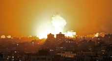 مراسل "رؤيا": "طائرات الاحتلال تشن غارات عنيفة على عدة مناطق في قطاع غزة"