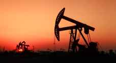 تراجع أسعار النفط للأسبوع الرابع على التوالي وترقب لاجتماع أوبك خلال أيام 