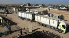 المعابر الفلسطينية: دخول ٨٥ شاحنة محملة بالمساعدات إلى قطاع غزة صباح الجمعة - فيديو