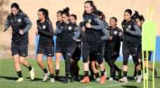 اللاعبات المحترفات يلتحقن بتدريبات المنتخب النسوي لكرة القدم