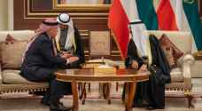 بالفيديو.. الملك وولي العهد يقدمان العزاء إلى أمير دولة الكويت بوفاة الشيخ نواف الصباح