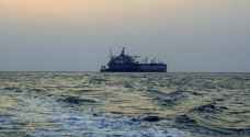 البحرية الهندية تعلن إنقاذ طاقم سفينة تعرضت لمحاولة احتجاز في بحر العرب