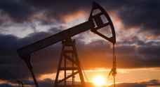 انخفاض أسعار النفط عالميا