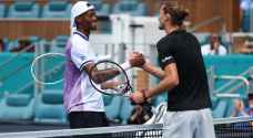 بطولة ميامي للتنس: ألكسندر زفيريف يتأهل لثمن النهائي