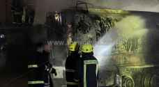 إخماد حريق ٣ صهاريج محملة بمواد نفطية في الرمثا - فيديو