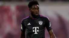 توتر في بايرن ميونخ بشأن مستقبل الظهير الكندي ألفونسو ديفيز