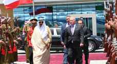 الملك يودع أمير الكويت لدى مغادرته عمان - فيديو