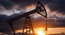 انخفاض طفيف على أسعار النفط.. والأنظار تتجه نحو اجتماع "أوبك"