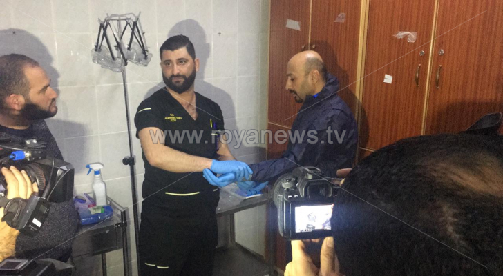جولة لرؤيا داخل قسم العزل الصحي في مستشفى الأمير حمزة.. بث مباشر رؤيا جولة لرؤيا داخل قسم العزل الصحي في مستشفى الأمير حمزة.. بث مباشر رؤيا